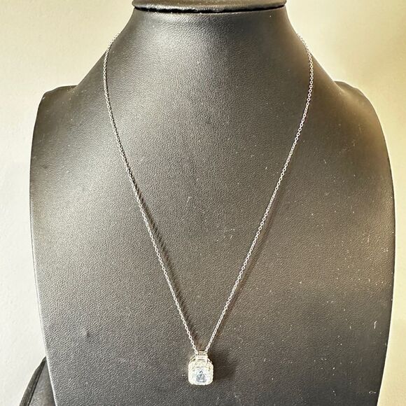Marked DHJ 925, blue topaz, and CZ accented sterling silver necklace! - Picture 10 of 10